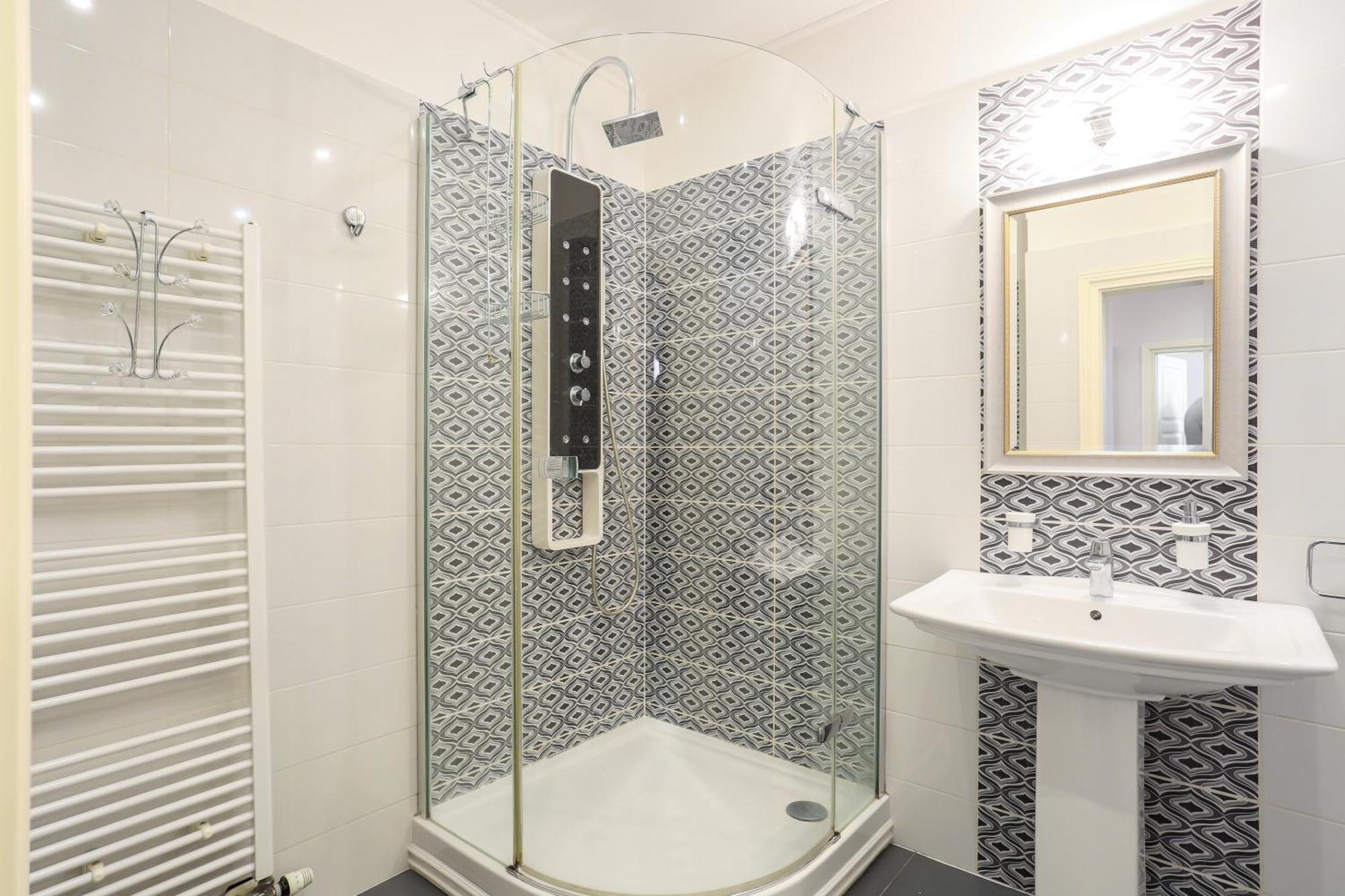 Academia Apartament Praga
